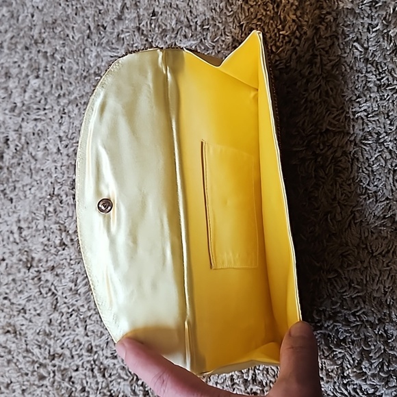 Gold Beaded Clutch - Picture 5 of 7